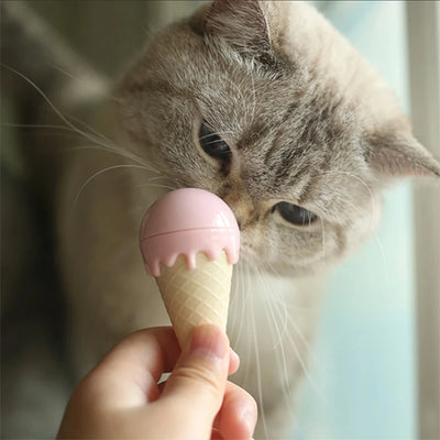 Jouet pour chat en forme de glace à la menthe