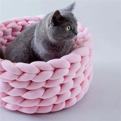 Handmade Knit Warm Soft Pet Bed