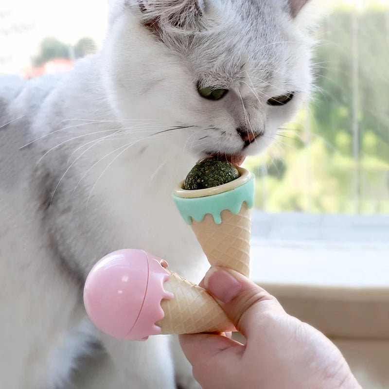 Jouet pour chat en forme de glace à la menthe