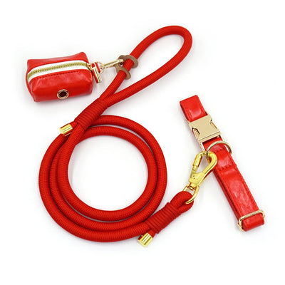 Edles rotes Set aus weichem Hundehalsband und Leine aus Leder