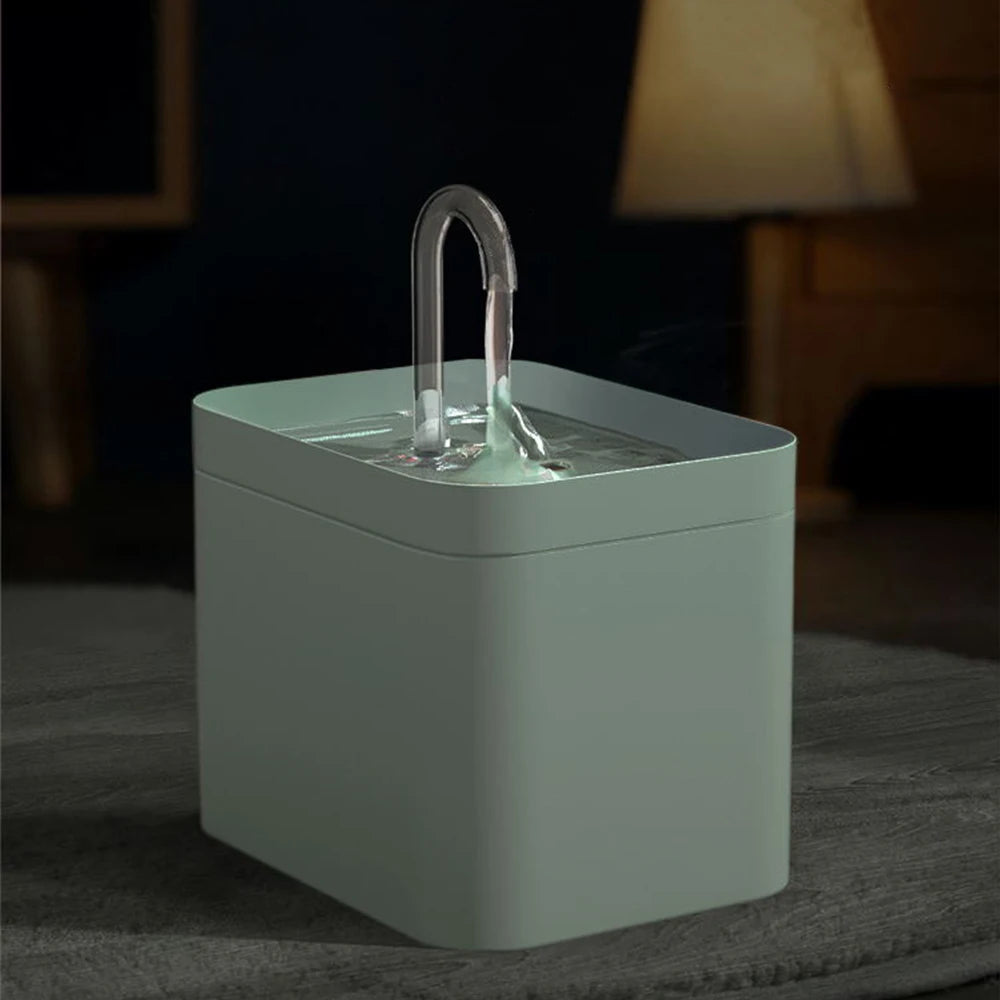 Fontaine à eau ultra silencieuse avec filtre automatique intelligent pour animaux de compagnie